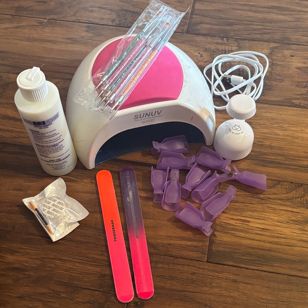 SUNUV Nail Dryer Set with Tools